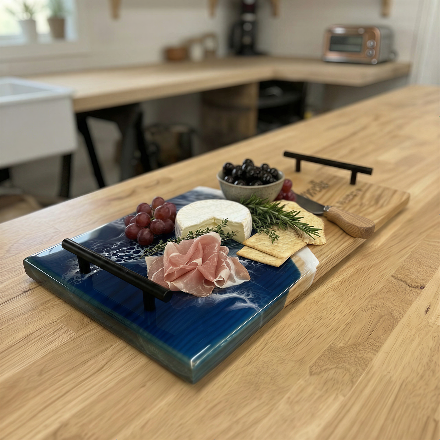 Epoxy Wave Charcuterie Board Class