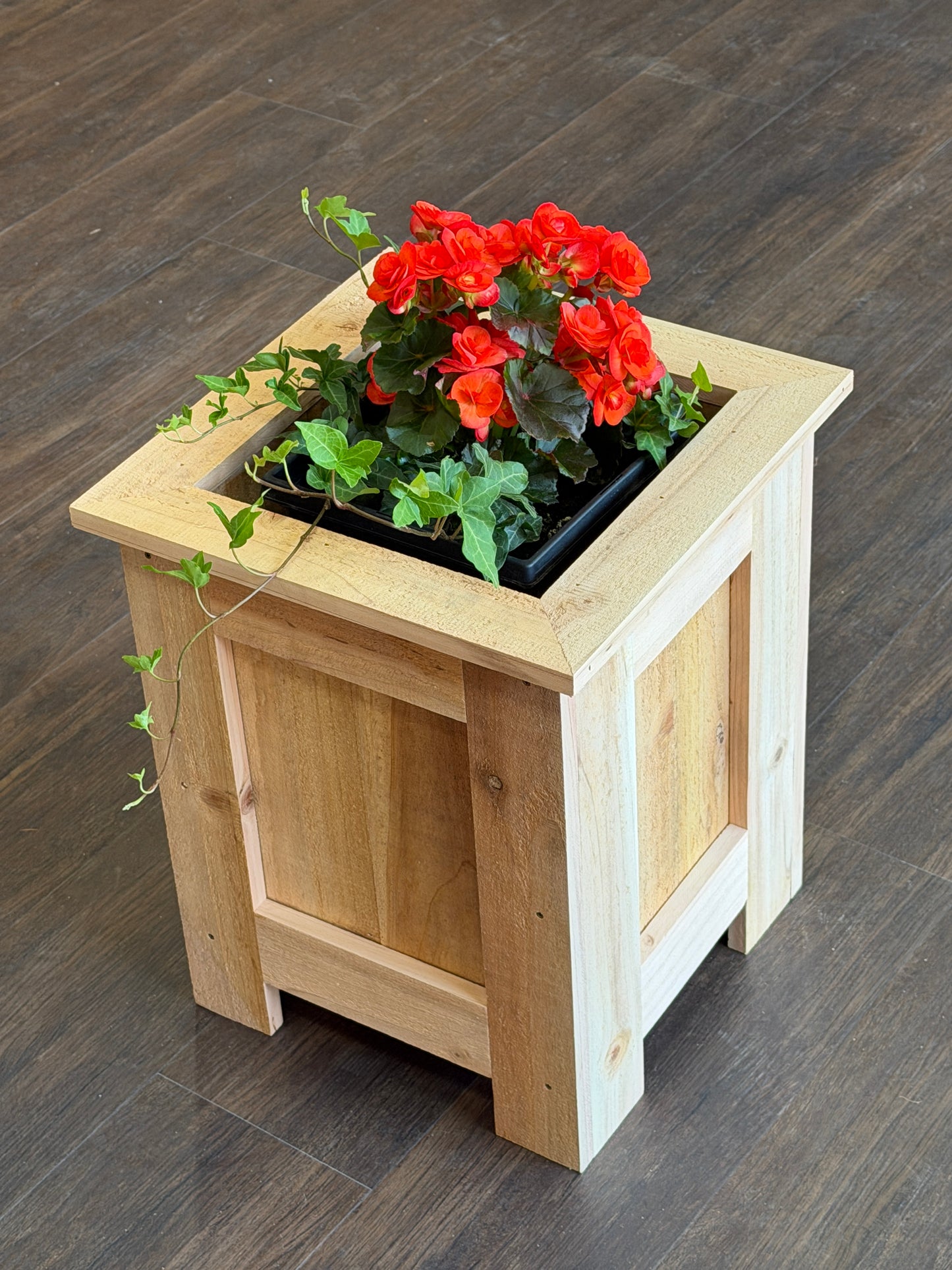 Mother's Day Planter Build + Free Flower!