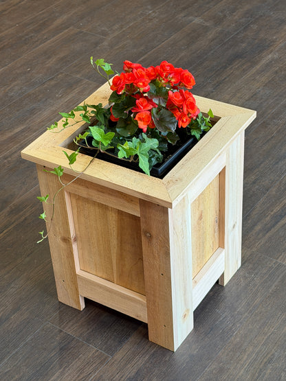 Mother's Day Planter Build + Free Flower!